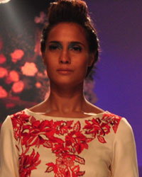 Varun Bahl Show at LFW 2014