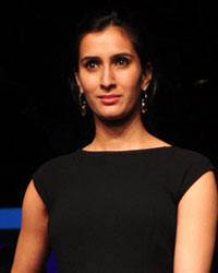 Varun Bahl Show at LFW 2014