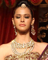 Vikram Phadnis Bridal Collection Showcase