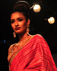 Vikram Phadnis Show at LFW 2014