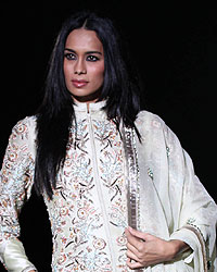 Vineet Bahl Show at WIFW SS 2015