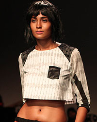 Vivek Karunakaran Show at WIFW SS 2015