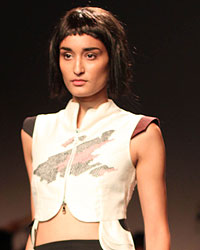 Vivek Karunakaran Show at WIFW SS 2015