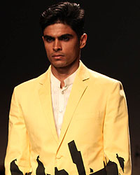 Vivek Karunakaran Show at WIFW SS 2015