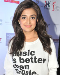 Monali Thakur