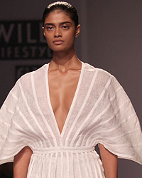 Wendell Rodricks Show at WIFW SS 2015