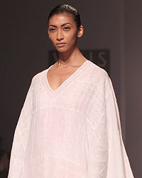 Wendell Rodricks Show at WIFW SS 2015