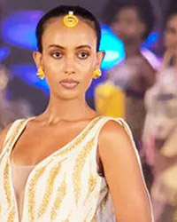 In a glamorous event held at the Aurika Mumbai SkyCity, in Mumbai, India, Rgat Afewerki Ybrah, Miss World Ethiopia won the trophy for the Best Designer Award in Africa.