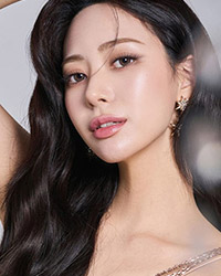 Miss Korea Lijin Kim