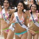 Contestants pose for a group photo in Cancun