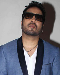 Mika Singh at Bottoms Up Album Photo Shoot