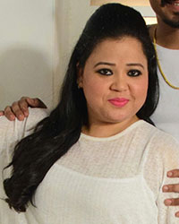 Bharti Singh and Haarsh Limbhachiyaa