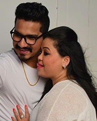 Haarsh Limbhachiyaa and Bharti Singh