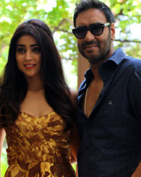 Shriya Saran and Ajay Devgn