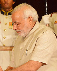 Pranab Mukherjee and Narendra Modi