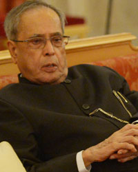 Rajnath Singh, President of India Shri Pranab Mukherjee and Manmohan Singh