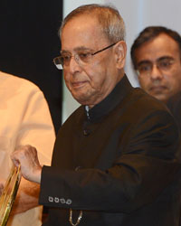 Sharad Yadav, Narendra Modi, Pranab Mukherjee and Dr. Karan Singh and Pranab Mukherjee