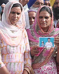 Families of Abducted Indians in Iraq