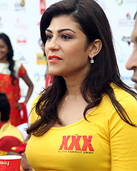 Archana Vijaya at CCL4 Mumbai Heroes Vs Telugu Warriors