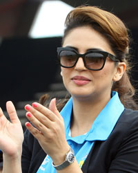 Huma Qureshi at CCL5 Mumbai Heroes vs Chennai Rhinos