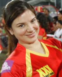 Urvashi Sharma at CCL5 Telugu Warriors vs Mumbai Heroes