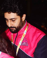 Celebs at Pro Kabaddi 2017