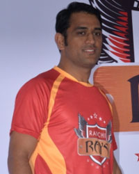 Mahendra Singh Dhoni at Dhoni Buys Ranchi Franchise of HIL