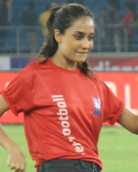 Lisa Haydon at ISL Fund Raiser Event