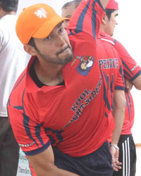 Rajneesh Duggal at JPPL Cricket League