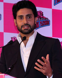 Abhishek Bachchan at Jaipur Pink Panthers Kabaddi Team PM