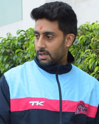 Abhishek Bachchan at Jaipur Pink Panthers Practice Session