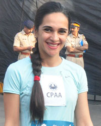 Tara Sharma at Mumbai Marathon 2015