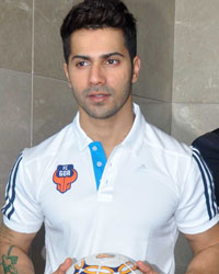 Varun Dhawan at Robert Pires Signs up for FC Goa