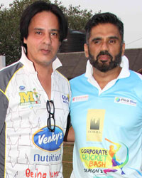 Rahul Roy and Sunil Shetty