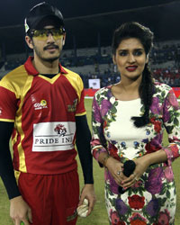 CCL 4 Telugu Warriors Vs Bhojpuri Dabanggs