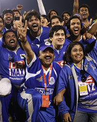 CCL4 Karnataka Bulldozers Vs Mumbai Heroes Semi Final