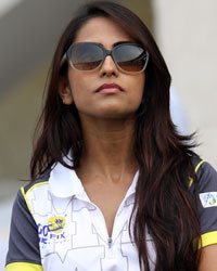 CCL4 Mumbai Heroes Vs Chennai Rhinos