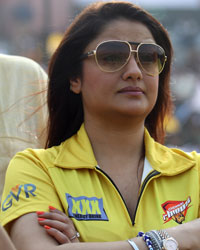 CCL5 Mumbai Heroes vs Chennai Rhinos