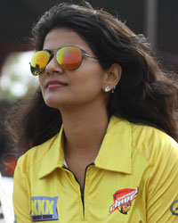 CCL5 Mumbai Heroes vs Chennai Rhinos