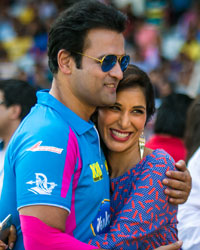 Rohit Roy and Sophie Choudhary