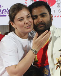 Urvashi Sharma and Sachiin Joshi