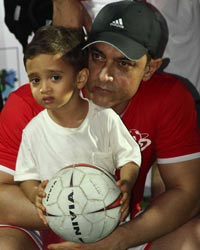 Aamir Khan with his son Azad