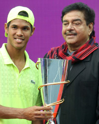 Somdev Devvarman and Shatrughan Sinha