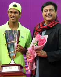 Somdev Devvarman and Shatrughan Sinha