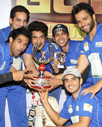 Gold Charity Cricket Match of TV Stars