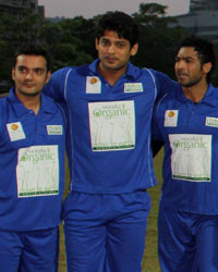 Gold Charity Cricket Match of TV Stars