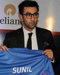 Ranbir Kapoor, co - owner Mumbai City FC wth Sunil Chhetri