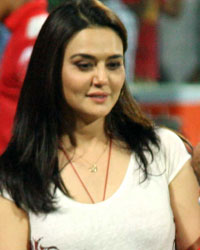 Preity Zinta and Glenn Maxwell