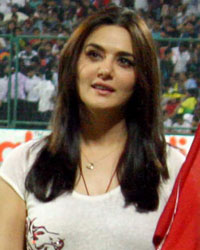 Gaurav Kapur and Preity Zinta