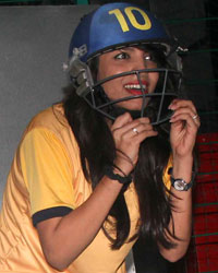 Sunny Leone Unveiled Her BCL Team Chennai Swaggers